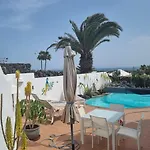 La Maravilla Villa *