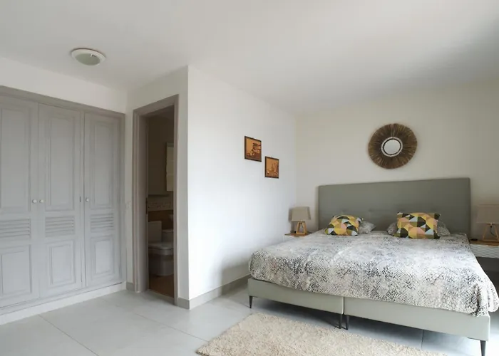 La Maravilla Villa *